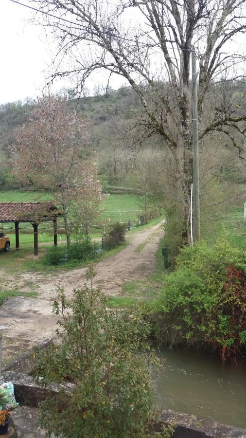 Bed and Breakfast Le Moulin Des Cavaliers La Rouquette Esterno foto