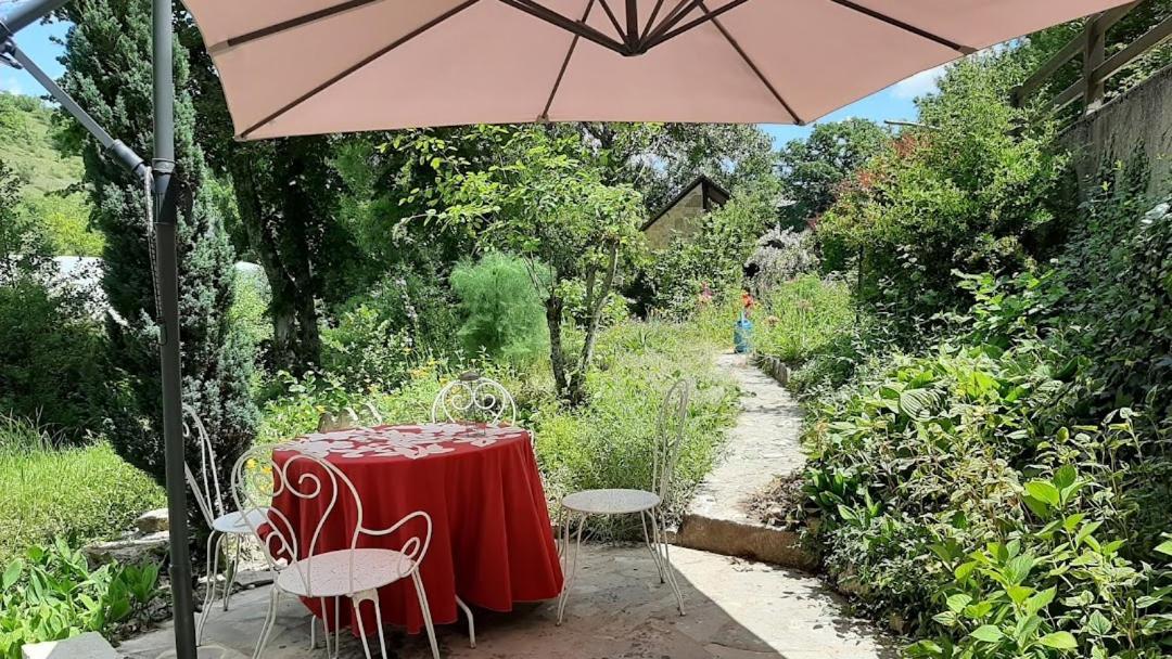 Bed and Breakfast Le Moulin Des Cavaliers La Rouquette Esterno foto